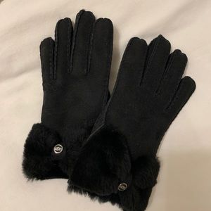 UGG Lined Winter Gloves / Mittens